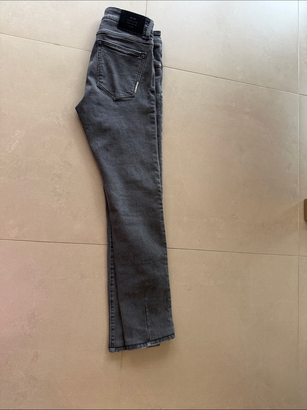 Neuw men’s grey jeans